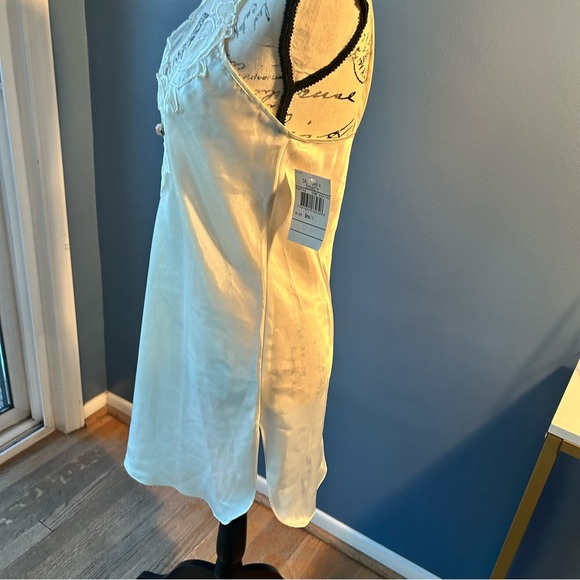 california dynasty slip nightgown - Picture 8 of 10
